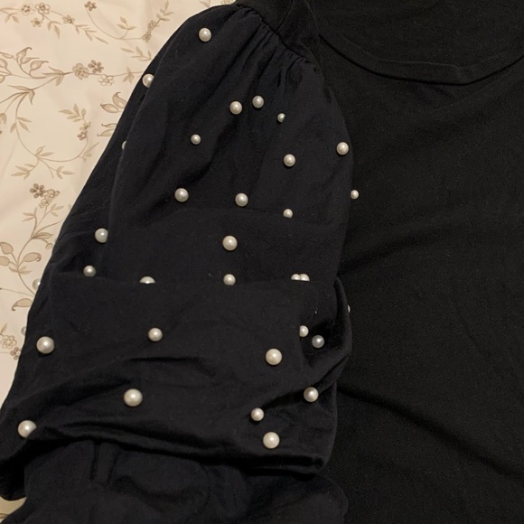 Zara Pearl Puff Sleeve Top - Picture 5 of 7